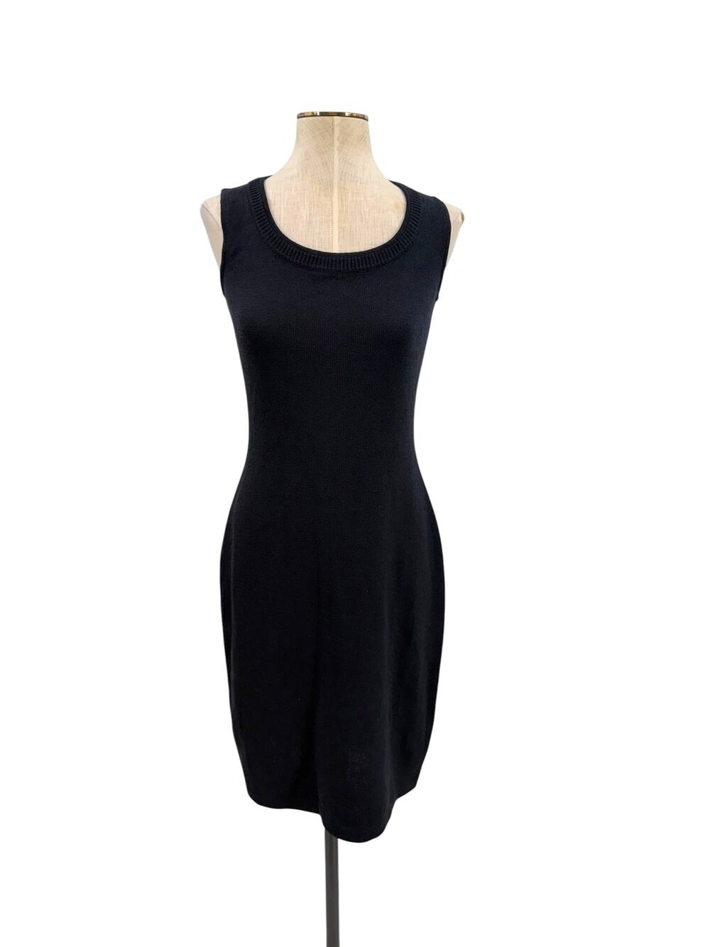 St. John Santana Knit Sleeveless Sheath Dress Navy Blue Size 0 USA Made